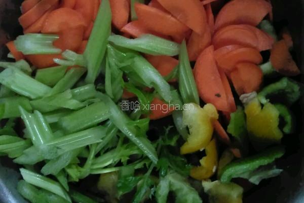家常回锅肉的做法图解2