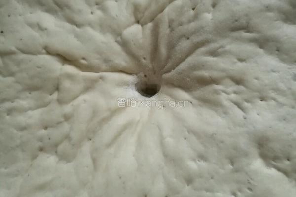 芹菜牛肉包的做法图解3