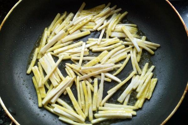 炒意大利面的做法图解4