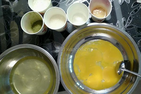 抹茶味斑马纹戚风蛋糕的做法图解1