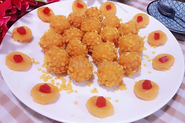 年夜饭_玉米地瓜球的做法图解1