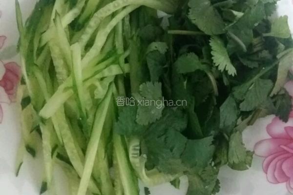 东北鸡蛋打卤面的做法图解1