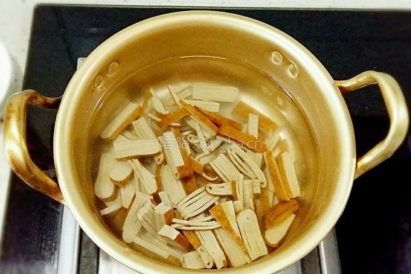 凉拌豆腐干的做法图解2