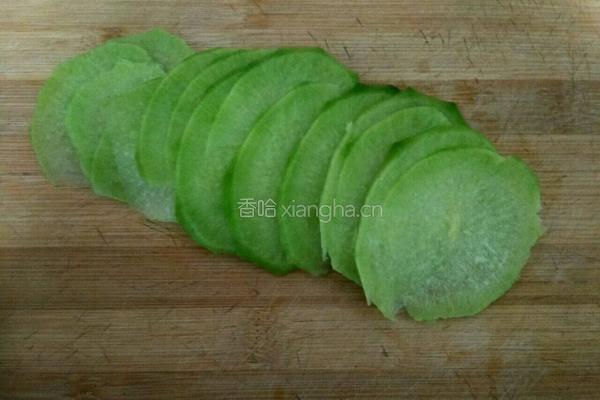 凉拌青萝卜丝的做法图解3