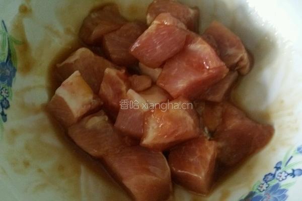 菠萝咕咾肉的做法图解1