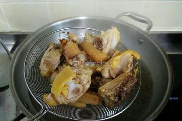 土豆烧鸡腿的做法图解3