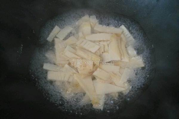冬笋炒腊肠的做法图解5