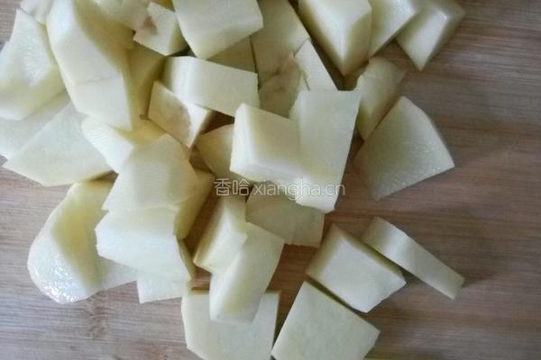 牛肉炖萝卜的做法图解3