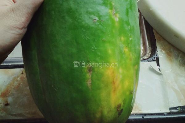 凉拌酸甜木瓜丝的做法图解1