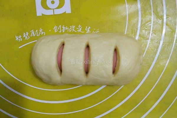 火腿肠香包的做法图解5