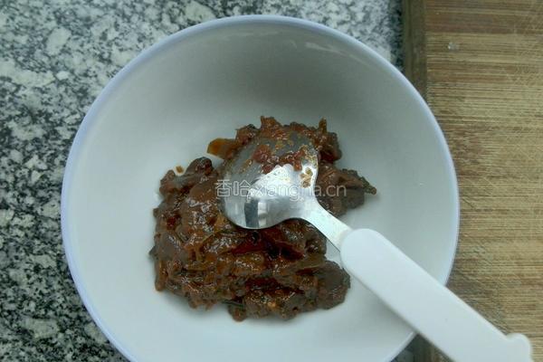 炖酱豆的做法图解2