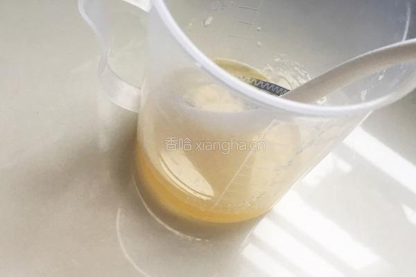 蜂蜜醇香烤玉米的做法图解2