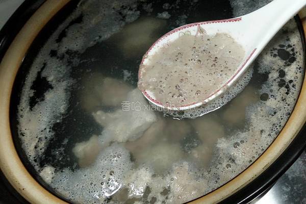 马蹄排骨汤的做法图解3