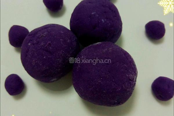 宝宝辅食奶香紫薯球的做法图解7