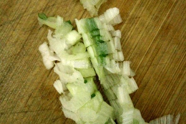 蔬菜炒饭的做法图解4