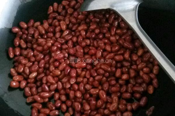 炒花生米的做法图解7
