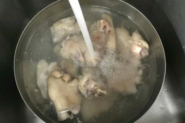 冰糖炖猪蹄的做法图解5