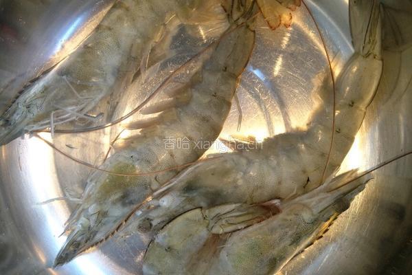 大虾炒饭的做法图解2