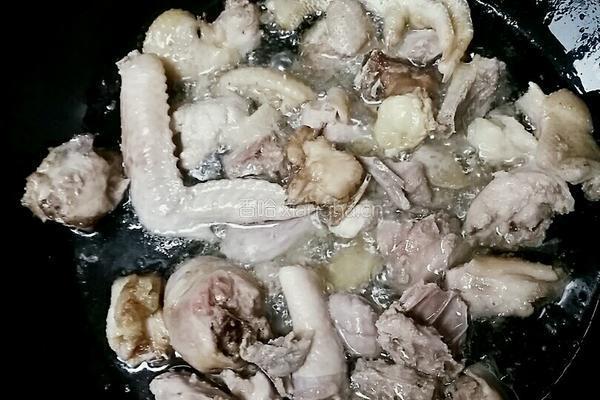 三杯鸡的做法图解1