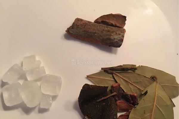 板栗焖鸭的做法图解3