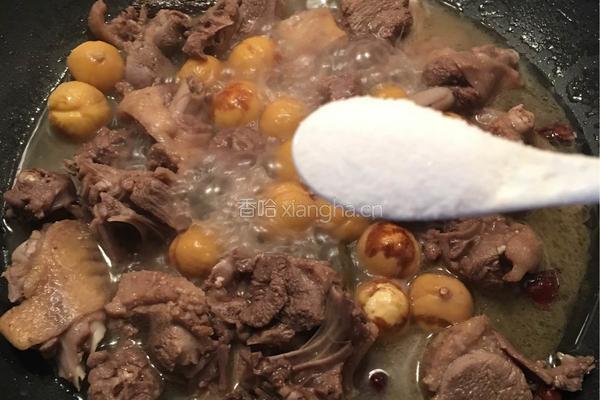 板栗焖鸭的做法图解7