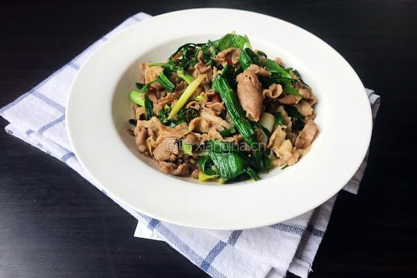 蒜苗爆羊肉的做法图解5