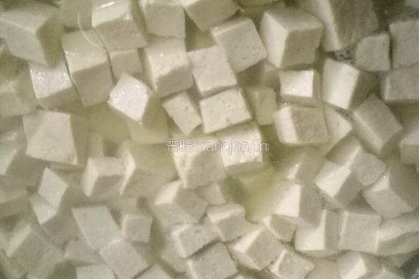 麻辣豆腐的做法图解1