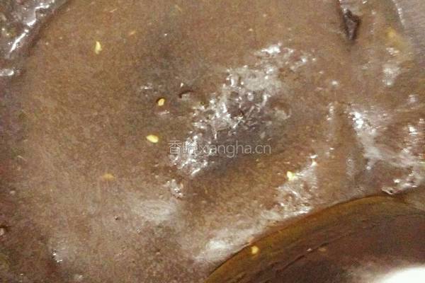 电饭煲酱肘子的做法图解13