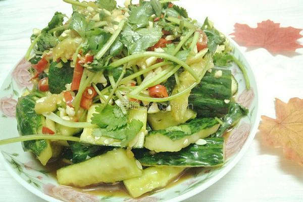 香辣拍黄瓜