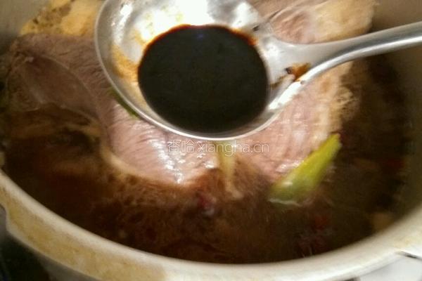 卤牛肉的做法图解7