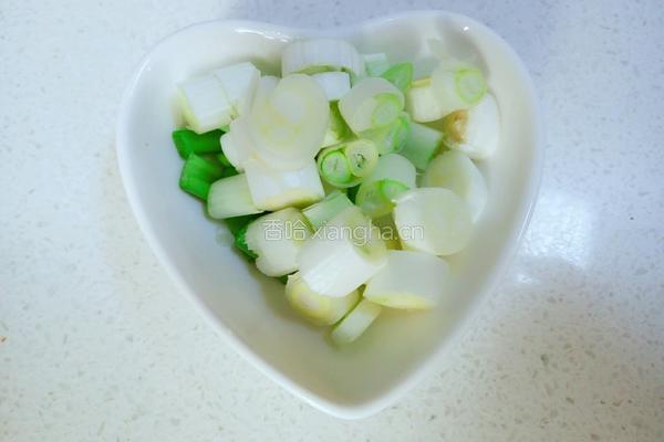 土豆火腿焖饭的做法图解4