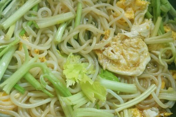 芹菜鸡蛋炒粉的做法图解8