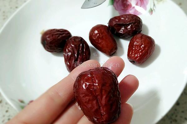 鸡蛋红糖水的做法图解2