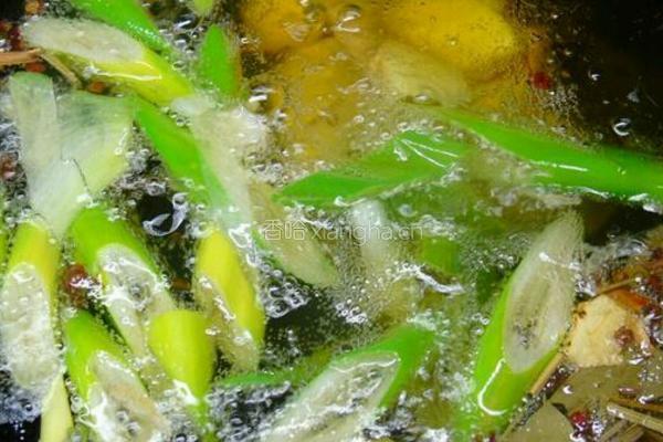 芝麻辣椒油的做法图解3