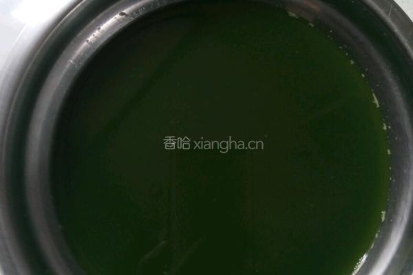 菠菜面条的做法图解2