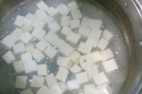 麻辣豆腐的做法图解2