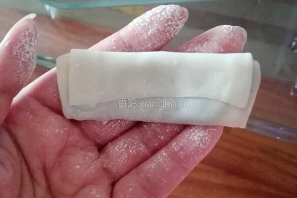 馄饨皮红豆沙春卷（年味）的做法图解6