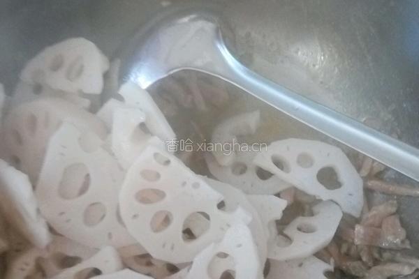 莲藕炒肉的做法图解7