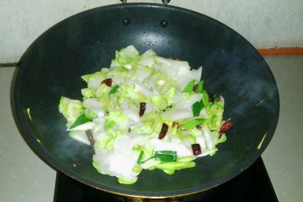 炝炒大头菜的做法图解4
