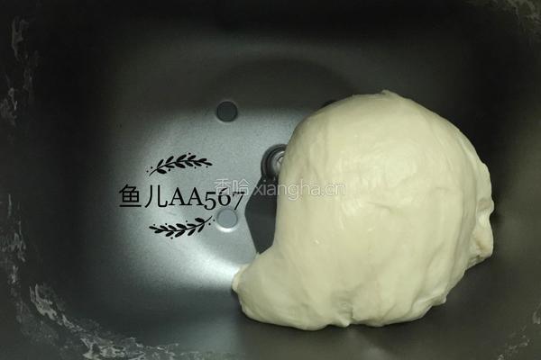 炼乳小面包的做法图解3