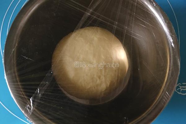 葱香肉松火腿芝士面包的做法图解4