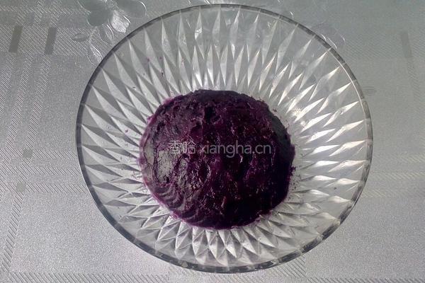 紫薯糯米饼的做法图解2