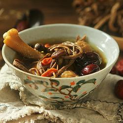 茶树菇无花果煲鸡汤的做法[图]