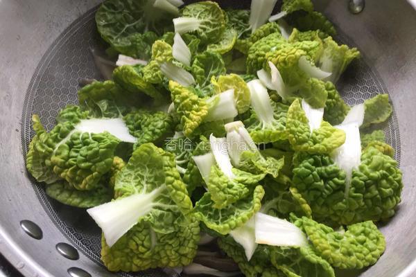 黄心菜炒蘑菇的做法图解6