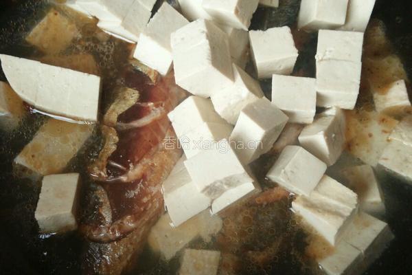 鲅鱼炖豆腐的做法图解9