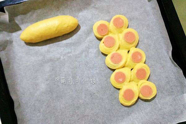 火腿肠肉松面包的做法图解14