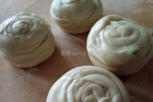 葱花手抓饼的做法图解8