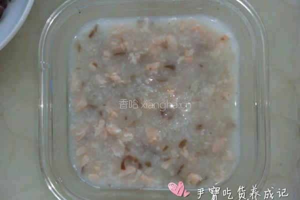 宝宝辅食三文鱼粥的做法图解7