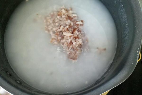 宝宝辅食三文鱼粥的做法图解5