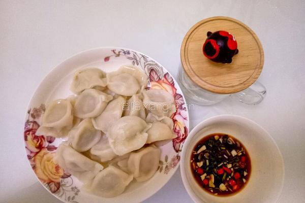 猪肉香菇水饺的做法图解8